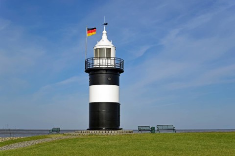 Lighthouse Kleiner Preusse at the port of Wremen