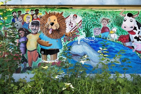 Graffiti Metamorphosis in the Rose Garden in the Isarauen