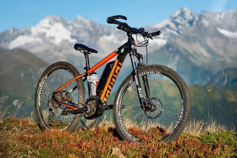 EMTB in autumnal coloured mountain landscape of the Stubaier Alps