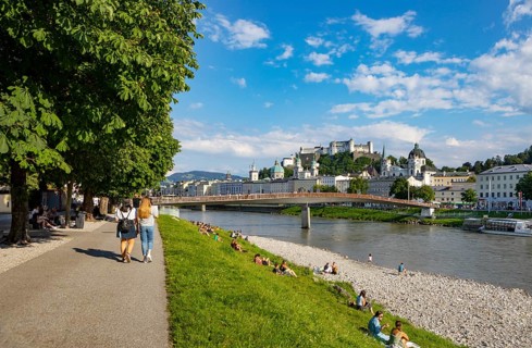 View over the Salzach river from Elisabethkai to the old town and the fortress Hohensalzburg