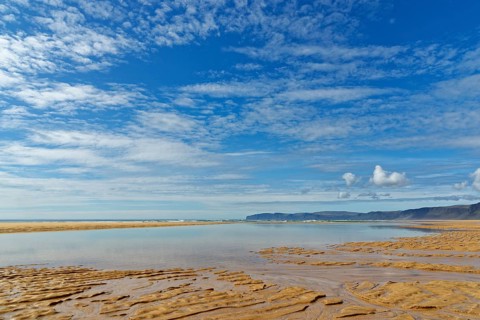 Low tide at Raudisandur beach