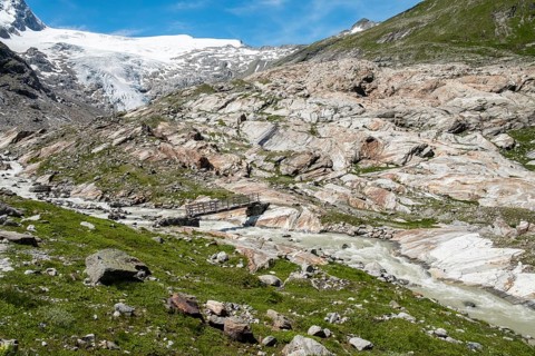 Mountain landscape with glacier Schlatenkees