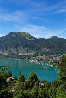 Sankt Gilgen on Lake Wolfgang with the Zwoelferhorn
