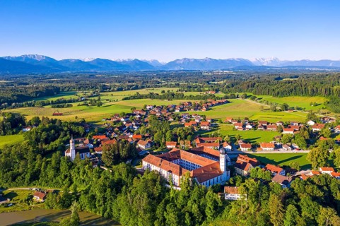 Beuerberg with Marienkirche and monastery