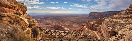 Moki Dugway leads in serpentines through the steep face of the Cedar Mesa