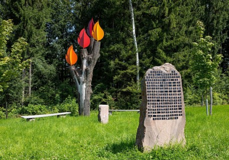 Natural burial