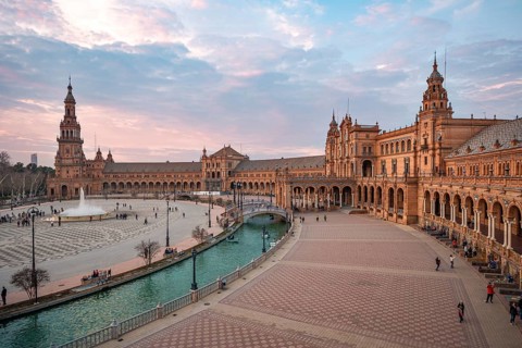 View over the Plaza de Espana at dusk