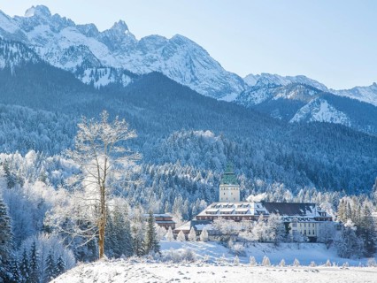 Luxury Hotel Elmau Castle in winter