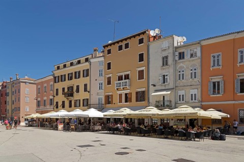 Marsala Tita Square