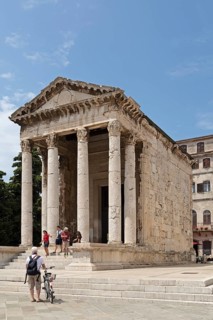 Temple of Augustus