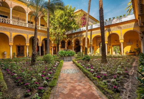 Patio with colonnade