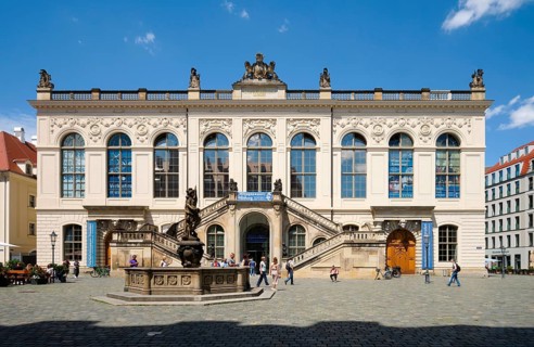 Fountain of Peace and Museum of Transport