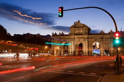 Puerta de Alcala at dusk