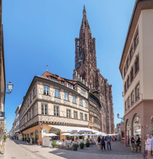 Street cafes in the old town