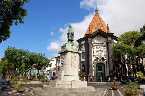 Monument of Joao Goncalves Zarco