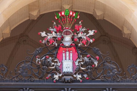 Hamburg coat of arms on the Hamburg city hall