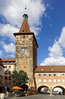 Laufer striking tower