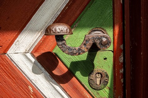 Door handle at the entrance portal of the Fischerkirche in Born am Darss
