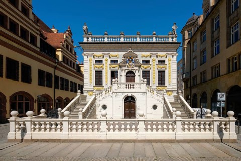 Old stock exchange at Naschmarkt