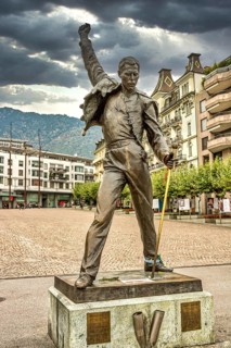 Freddie Mercury statue