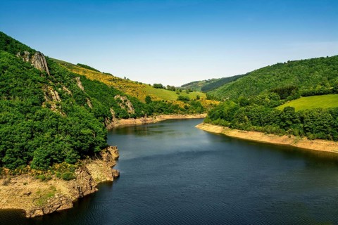 Lake of Grandval on river Truyere
