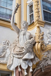 Late baroque facade with sculpture