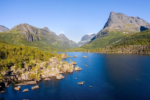 View of the Innerdalstarnet peak