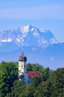Church of St. Johann in Holzhausen on the Starnberger See