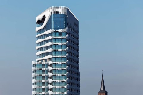 RKM 740 high-rise residential building