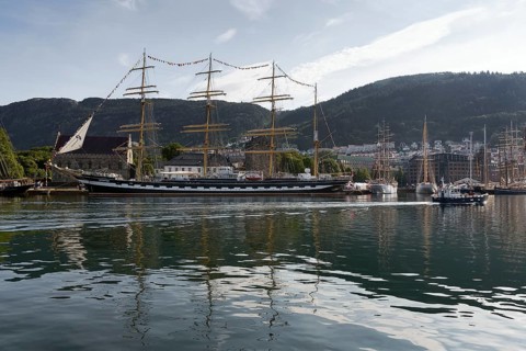 Tall ship