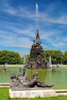 Fama fountain by Rudolf Maison