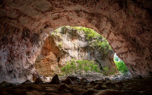 Cueva de La Ermita cave