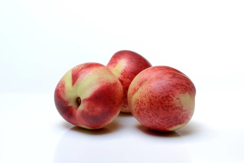 Three nectarines