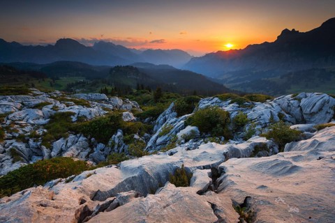 Karst landscape at the Pragelpass
