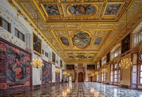 Kaisersaal with gilded ceiling and ceiling paintings
