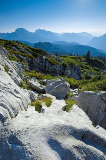 Karst landscape at the Pragelpass