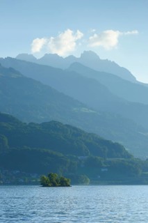 Lake Walen with Muertschenstock