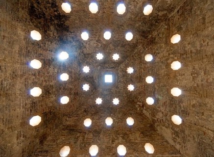 Vaulted ceiling with light