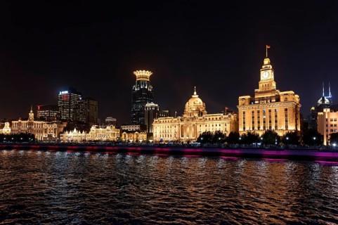 Boat trip Shanghai by night