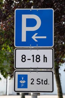 Sign parking place left