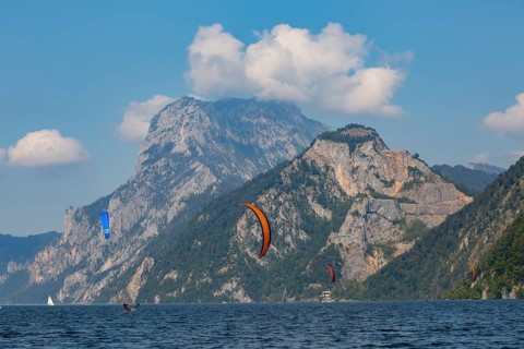 Kitesurfer at Lake Lake Traun with Traunstein