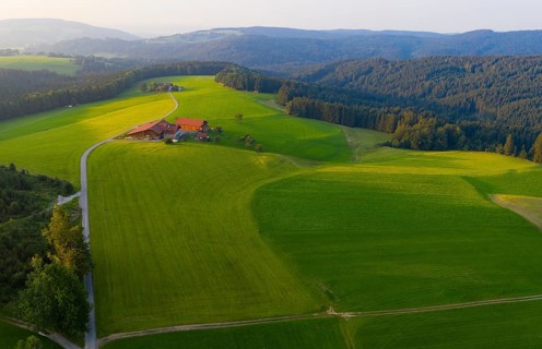 Cultural landscape at the Mondseeberg with Einoedhof