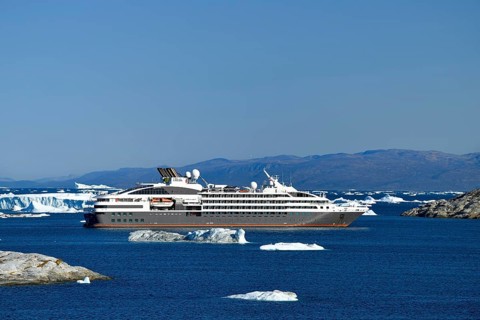 Cruise ship Ponant in Disko Bay