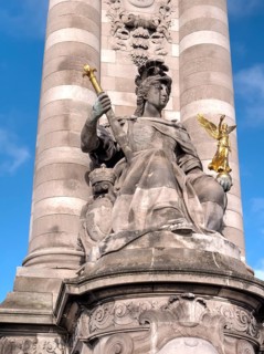 Column with a statue of the bridge Pont Alexandre III