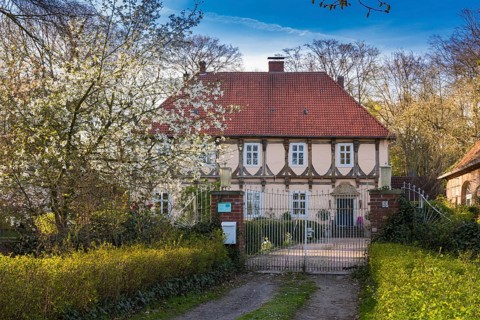 Castle Hopen in spring