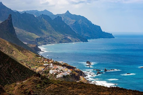 Coastal road with cliffs near the village of Almaciga