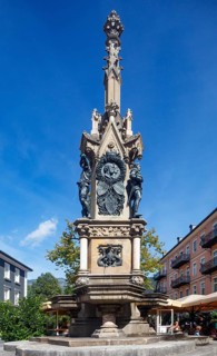 Franz Karl Fountain at Schroepferplatz
