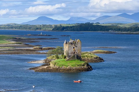 Castle Stalker in Loch Laich