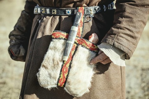 Hunting utensils by eagle hunter Bashakhan Spai