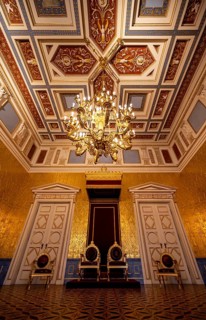 Throne for King and Queen